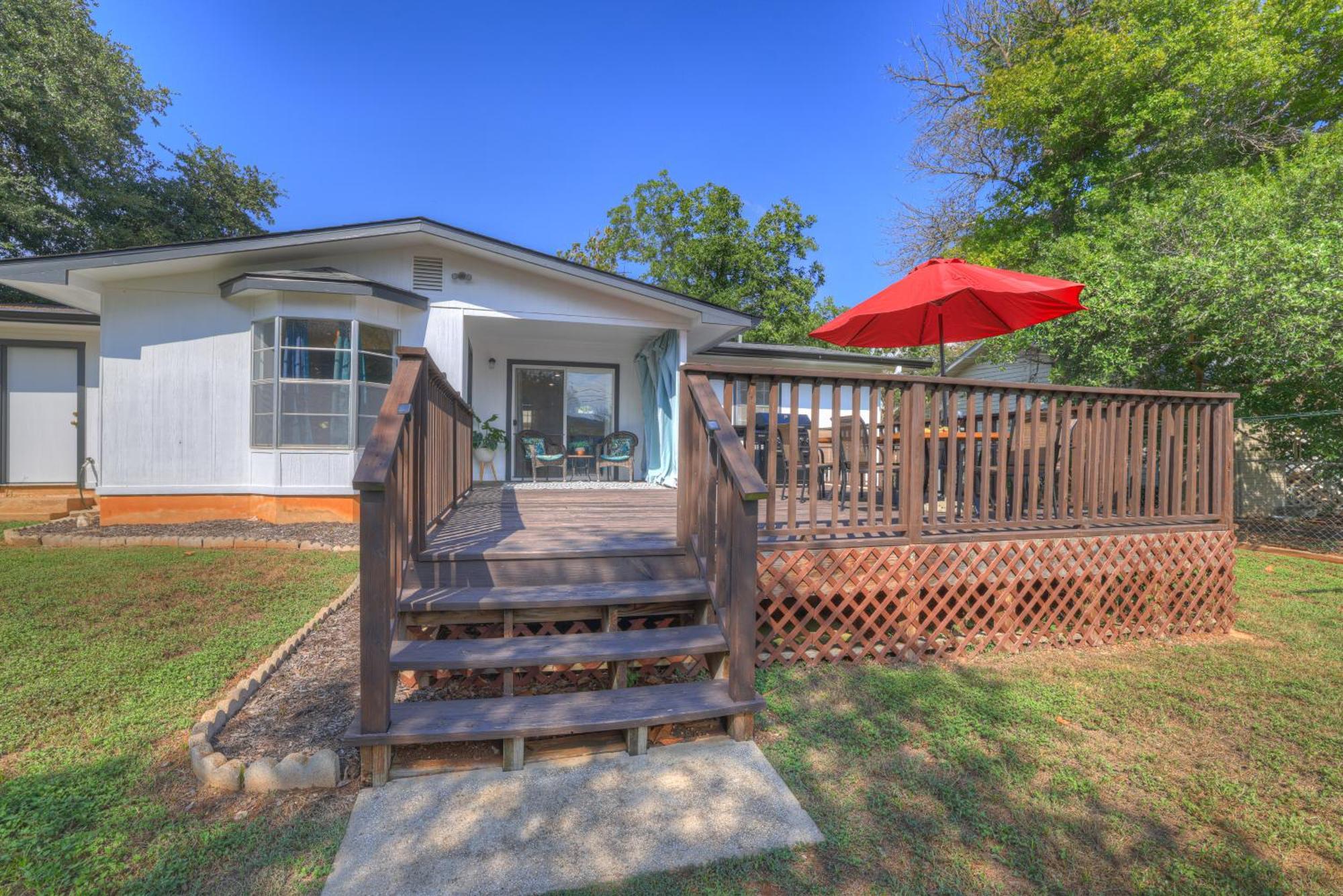 Elegant And Stylish Glenmoor Abode - 5 Min To Town Villa Fredericksburg Exterior photo